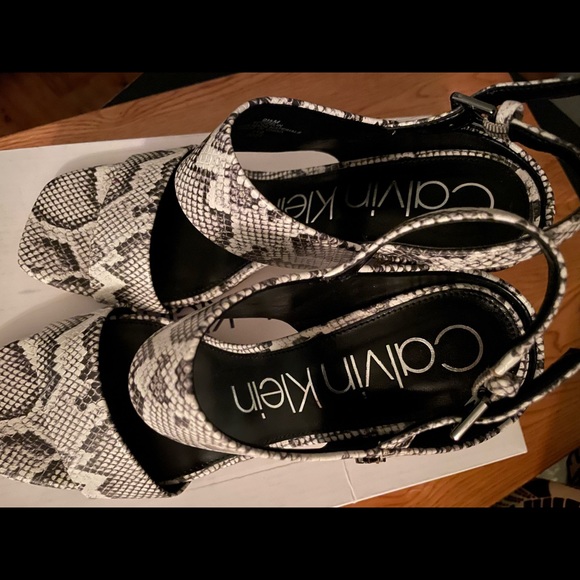 Calvin Klein Shoes - Picture 11 of 16